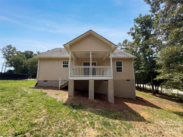 494 Hall Spencer Road, Catawba, SC 29704