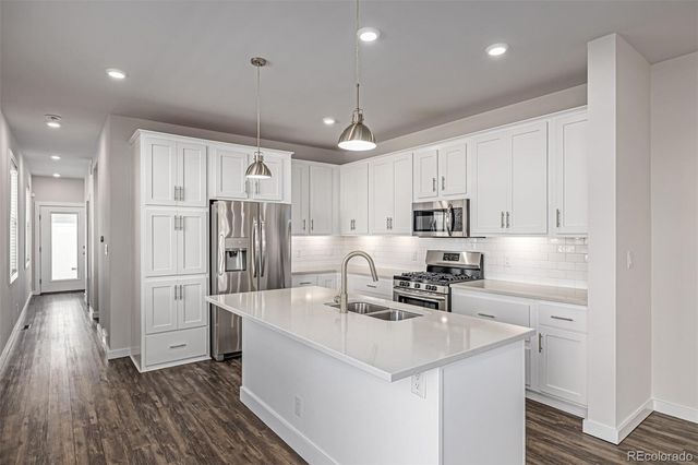 2858 S Delaware Street, Englewood, CO 80110