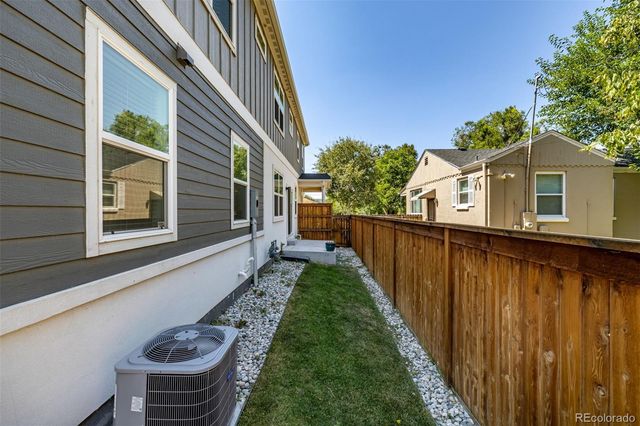 2858 S Delaware Street, Englewood, CO 80110