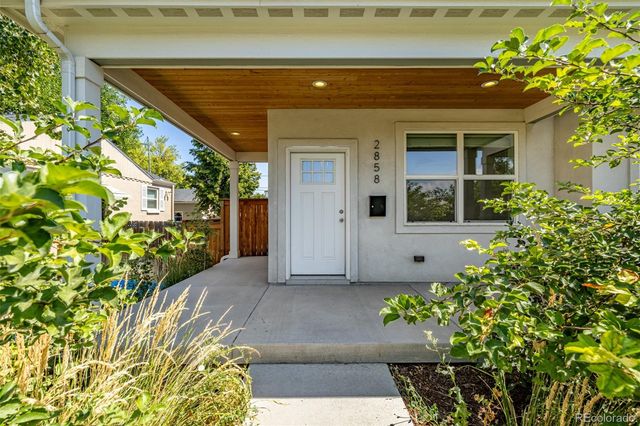 2858 S Delaware Street, Englewood, CO 80110
