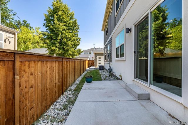 2858 S Delaware Street, Englewood, CO 80110