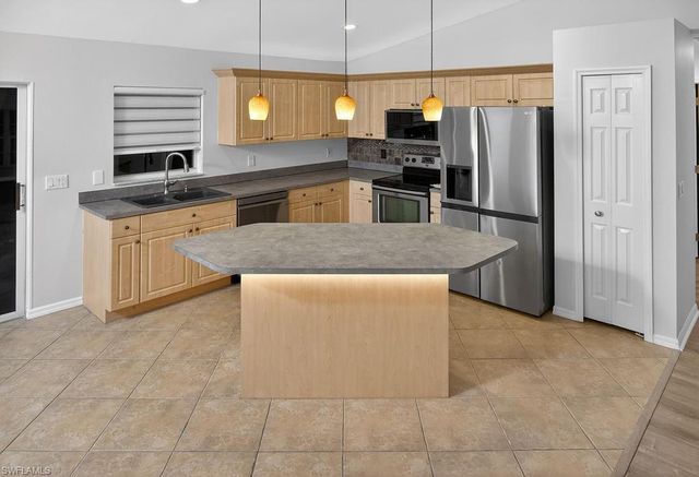 11580 Forest Mere Dr, Bonita Springs, FL 34135