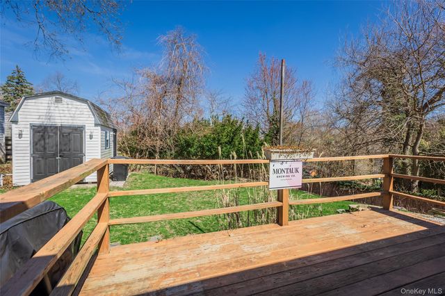 47 Queen Drive, Sound Beach, NY 11789