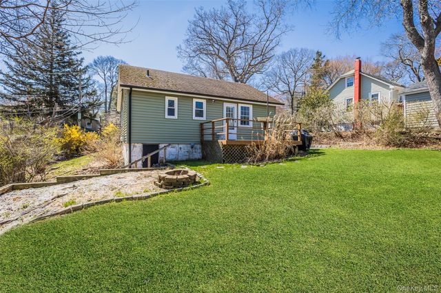 47 Queen Drive, Sound Beach, NY 11789