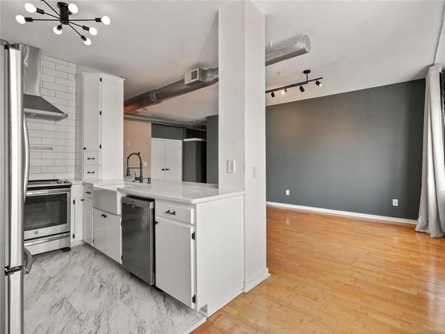 800 Peachtree NE Street 8506, Atlanta, GA 30308