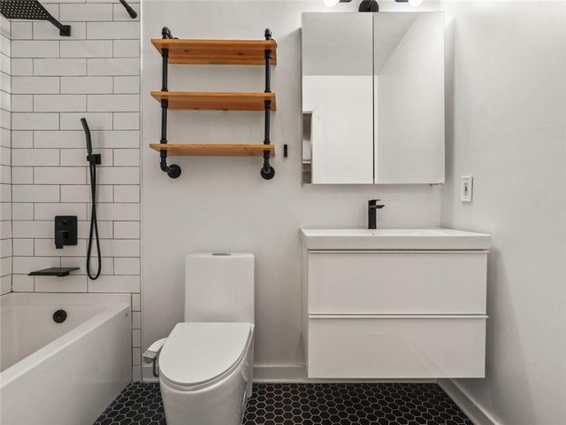 800 Peachtree NE Street 8506, Atlanta, GA 30308