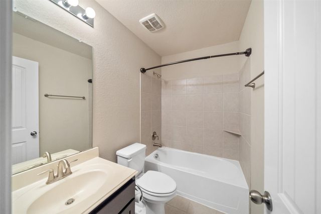 9011 Newcroft Court, Tomball, TX 77375