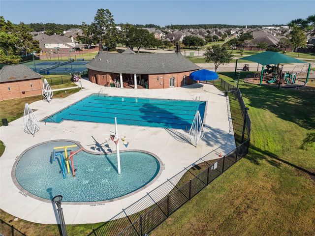 9011 Newcroft Court, Tomball, TX 77375