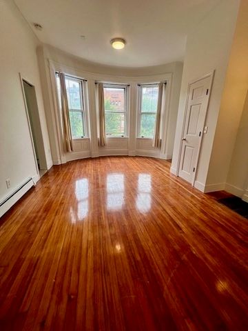 591 Beacon Street 3, Boston, MA 02215