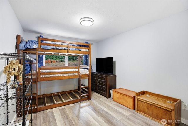 6983 Sunset Avenue NE, Bremerton, WA 98311
