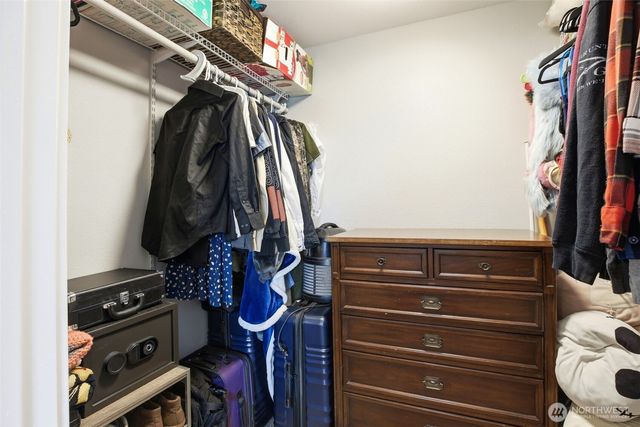 6983 Sunset Avenue NE, Bremerton, WA 98311