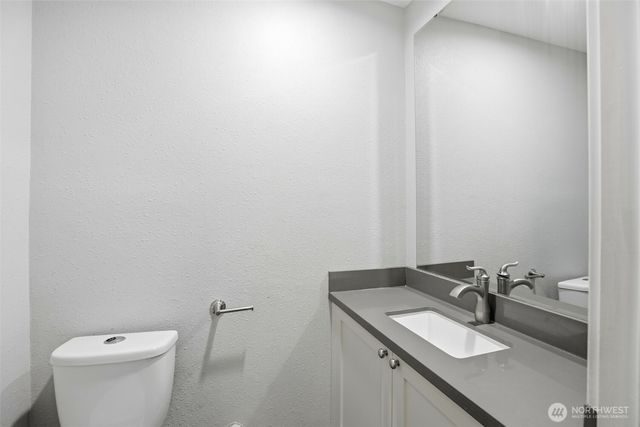 6983 Sunset Avenue NE, Bremerton, WA 98311