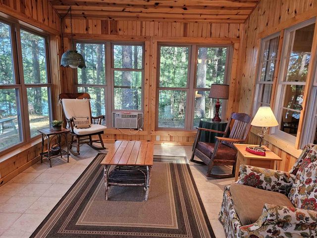 W5340 BADGER LANE, Wild Rose, WI 54984