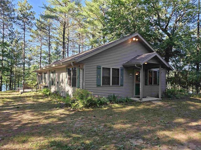 W5340 BADGER LANE, Wild Rose, WI 54984