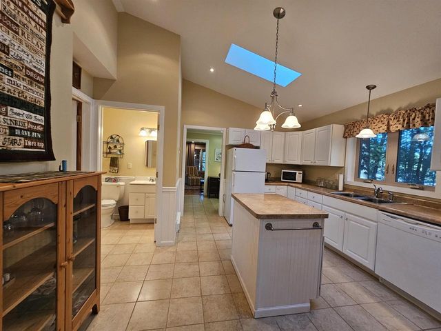W5340 BADGER LANE, Wild Rose, WI 54984