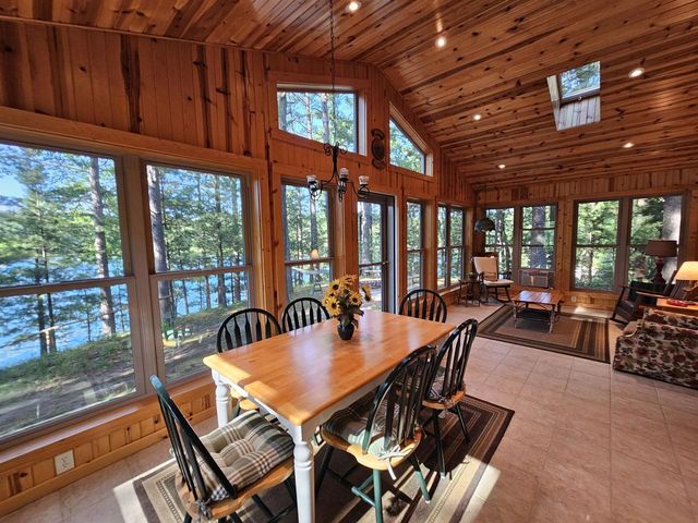 W5340 BADGER LANE, Wild Rose, WI 54984