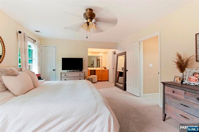 113 Saratoga Square, Wayne, NJ 07470