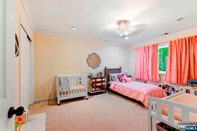 113 Saratoga Square, Wayne, NJ 07470