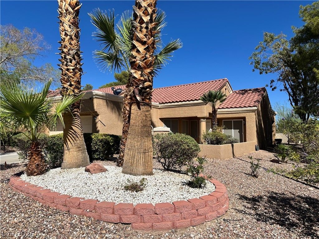 8700 Shorecliff Drive, Las Vegas, NV 89134 — photo 2