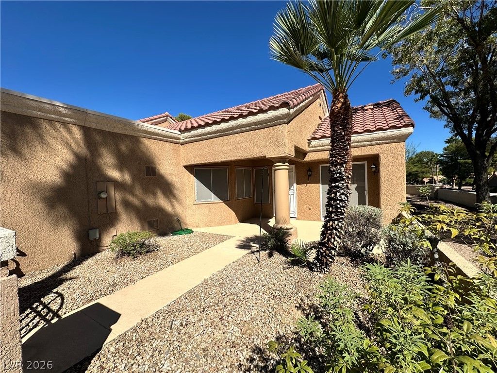 8700 Shorecliff Drive, Las Vegas, NV 89134 — photo 3