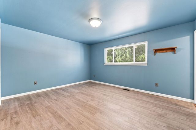 4957 Hubbard Drive, Troy, MI 48085