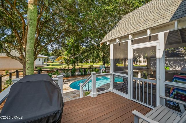 4 Waterbird Drive, Beaufort, SC 29907