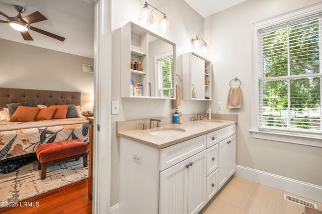 4 Waterbird Drive, Beaufort, SC 29907