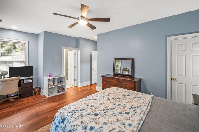 4 Waterbird Drive, Beaufort, SC 29907