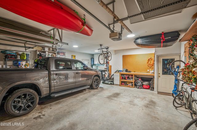 4 Waterbird Drive, Beaufort, SC 29907