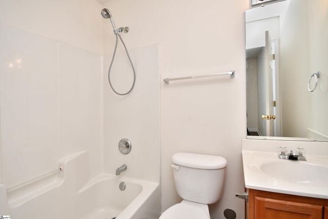 304 Glenlea Lane, Greenville, SC 29617