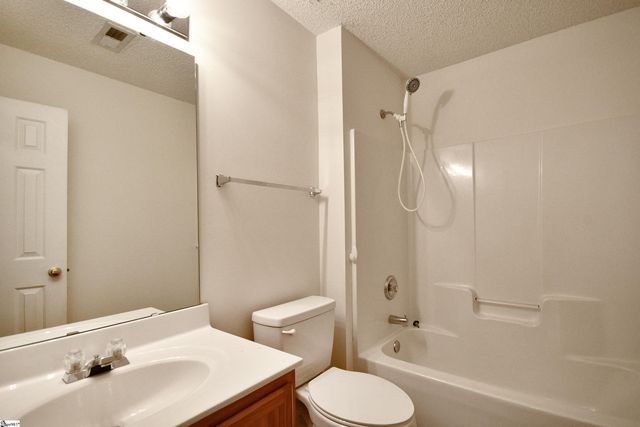 304 Glenlea Lane, Greenville, SC 29617