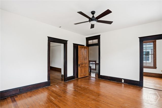 657 E Henry Street, Savannah, GA 31401