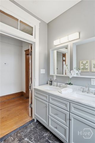 657 E Henry Street, Savannah, GA 31401