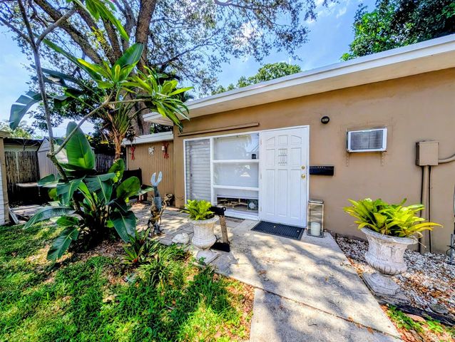 320 SW 21ST Street, Fort Lauderdale, FL 33315
