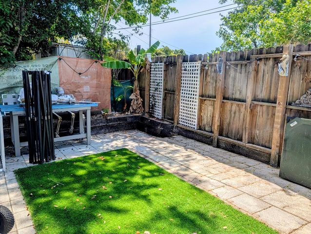 320 SW 21ST Street, Fort Lauderdale, FL 33315
