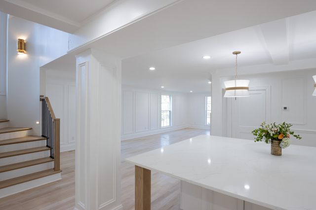 4401 Iroquois Ave, Nashville, TN 37205