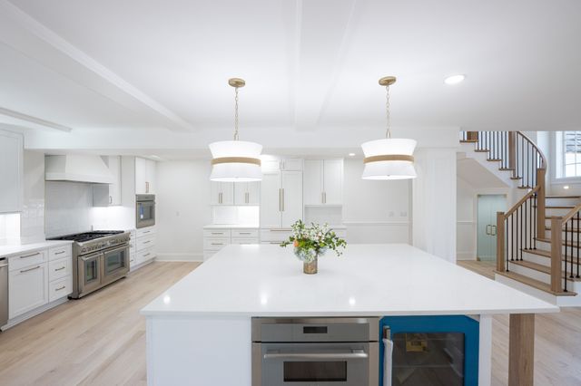 4401 Iroquois Ave, Nashville, TN 37205