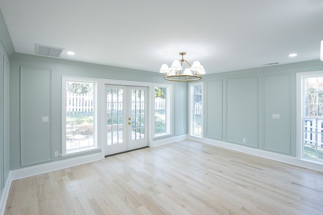 4401 Iroquois Ave, Nashville, TN 37205