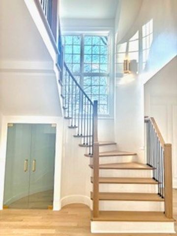 4401 Iroquois Ave, Nashville, TN 37205