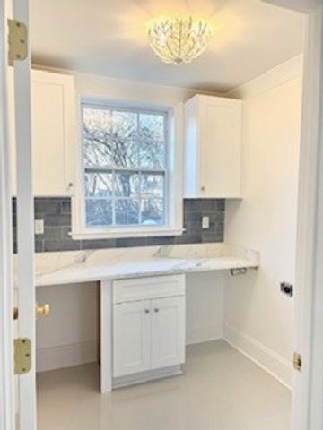 4401 Iroquois Ave, Nashville, TN 37205