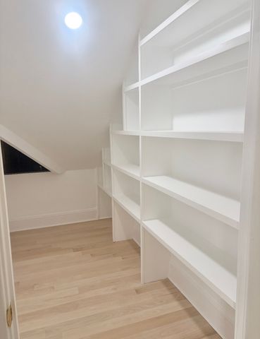 4401 Iroquois Ave, Nashville, TN 37205