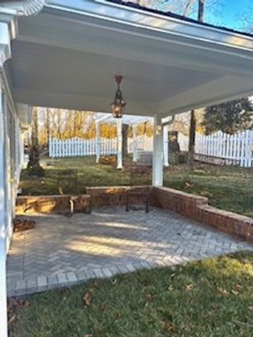 4401 Iroquois Ave, Nashville, TN 37205