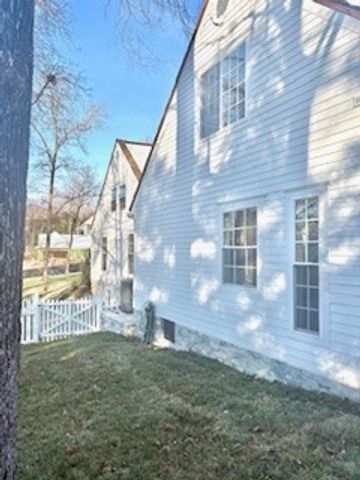 4401 Iroquois Ave, Nashville, TN 37205