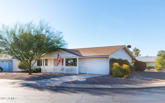10405 W ANDOVER Avenue, Sun City, AZ 85351
