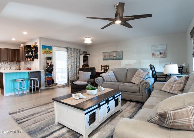 10405 W ANDOVER Avenue, Sun City, AZ 85351