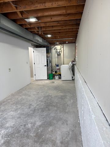 306 W 111th Street, Chicago, IL 60628