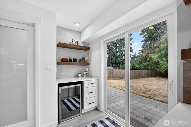 3140 Elwood Drive W, University Place, WA 98466
