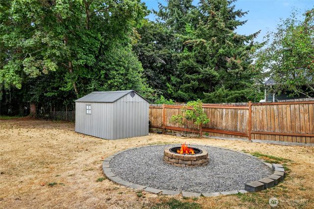 3140 Elwood Drive W, University Place, WA 98466