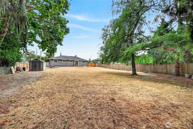 3140 Elwood Drive W, University Place, WA 98466