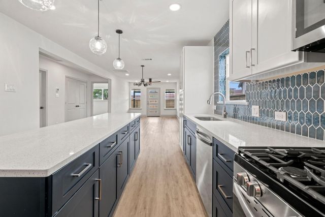 1009 Genova Street, Houston, TX 77009